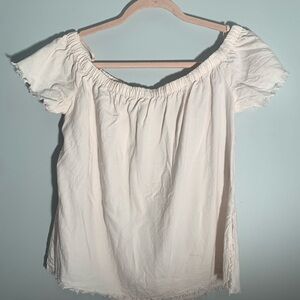 Cloth and Stone Off Shoulder, Frayed Edge Top Size‎ Medium